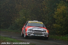 394167_220923134661666_1176993779_n