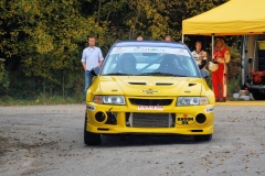 559159_373548616065783_1177259757_n