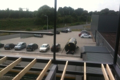 386816_342007215886590_1889607736_n